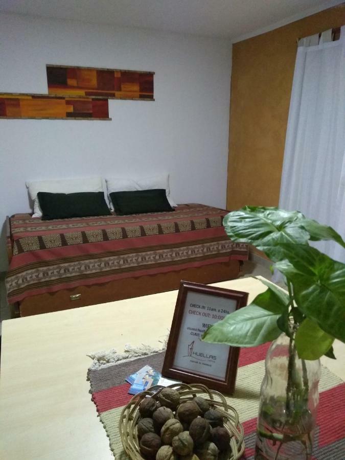 Huellas Lofter La Rioja Luaran gambar